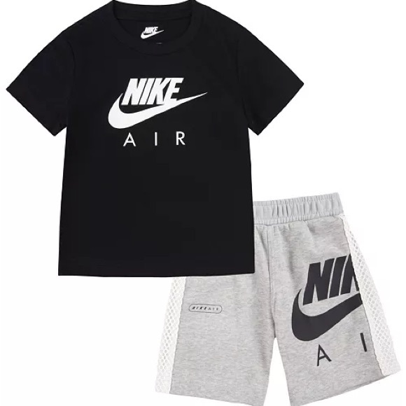 NIKE Toddler Boys Air T-shirt and Shorts Set, 2-Piece - Picture 1 of 8